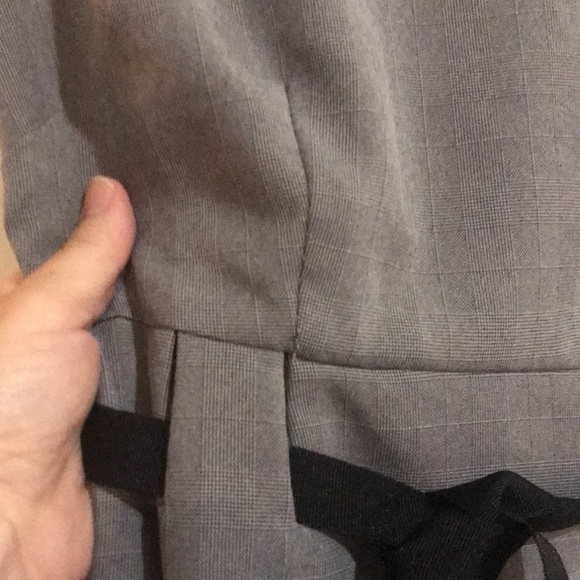 Size 8, below knee career dress - Picture 4 of 5